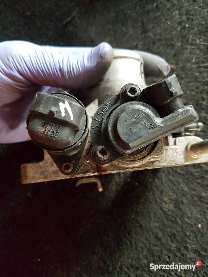 OPEL 16 16V PRZEPUSTNICA POWIETRZA SILNICZEK Turek