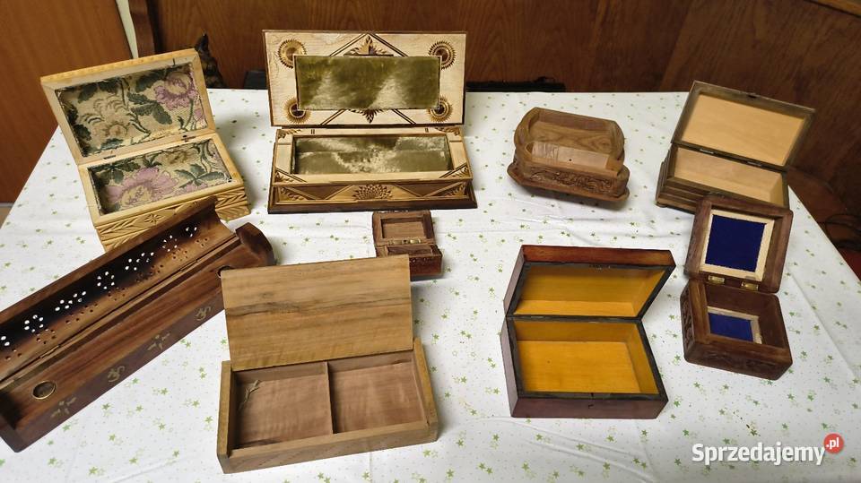 Stare drewniane pudełka łódzkie Chorzew