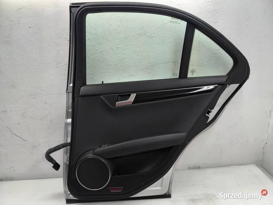 DRZWI PRAWY TYŁ KOMPLETNE MERCEDES W204 LIFT