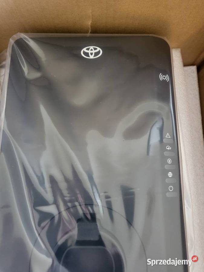 WallBox Toyota CHR plugin nowy fabrycznie Karwiany