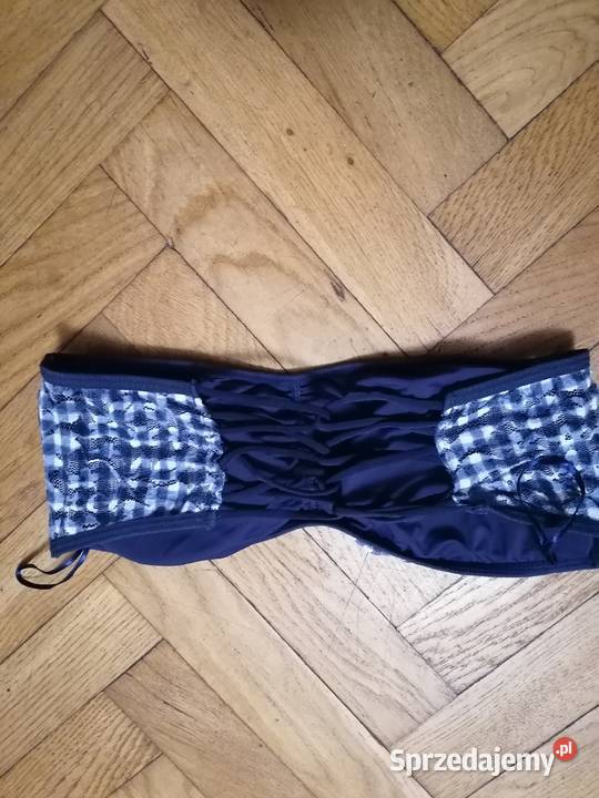 Biustonosz bez ramiączek