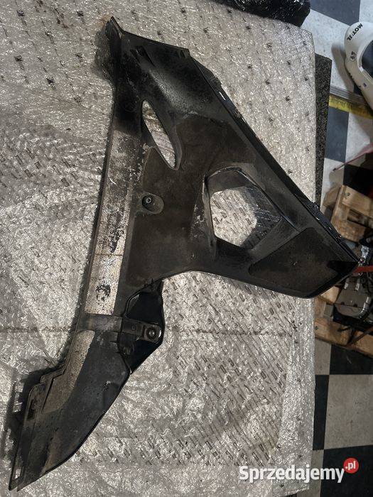 YAMAHA YZF R6 Prawa Dolna Osłona Pług 5SL2839500 Poznań