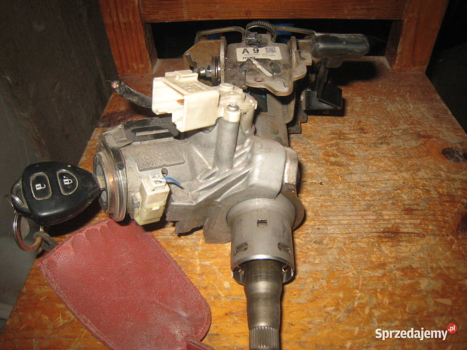 Stacyjka z kluczykiem Toyota Corolla E14 E15 Kraków