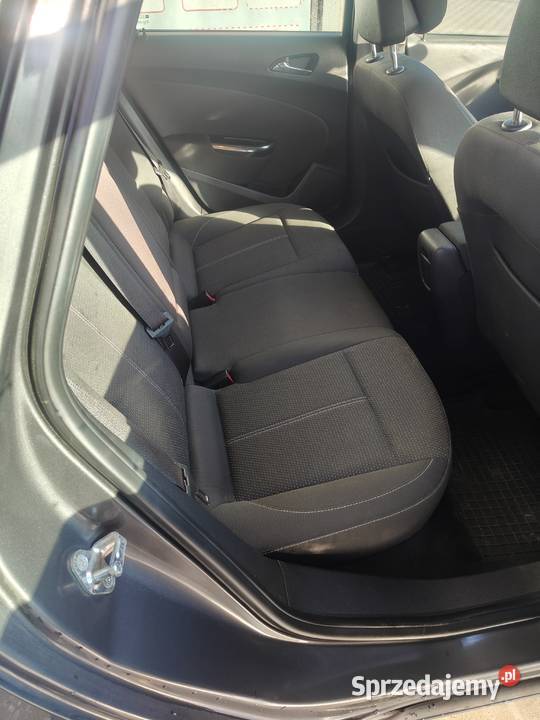 Opel Astra J Sports Tourer Kombi 14 Turbo 140 140KM Oława