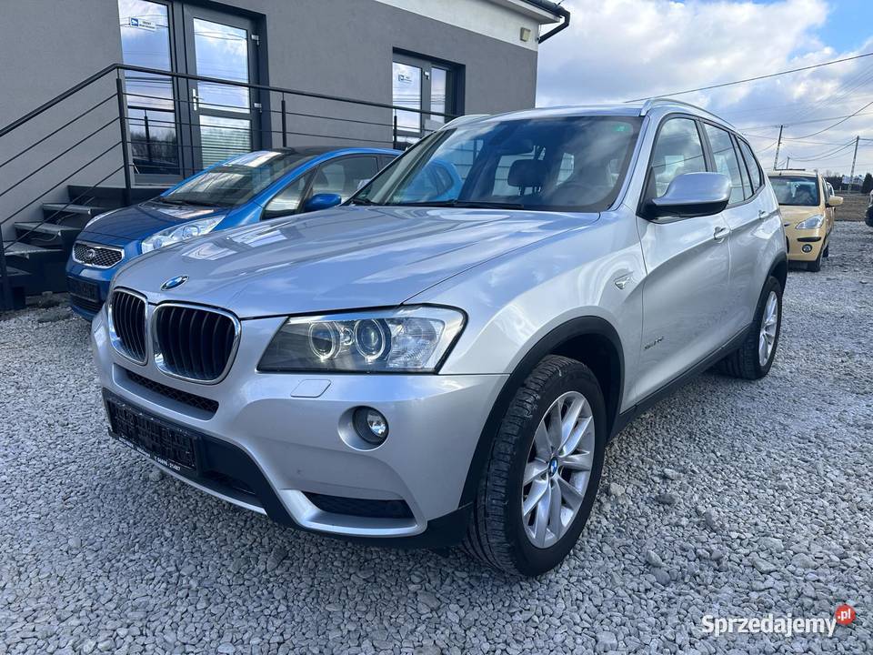 BMW X3 xDrive Automat Bezwypadkowa komputer pokładowy Ładna