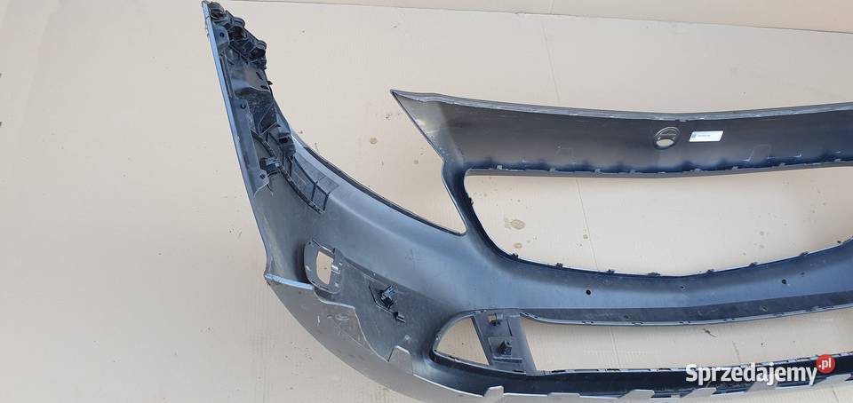 MERCEDES W176 AKLASA ZDERZAK PRZÓD Bieleń sprzedam