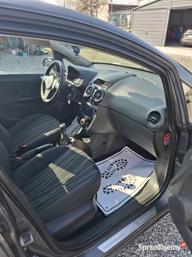Opel Corsa D 12 benzyna 2010 Nawigacja SOCHAN Tyszowce
