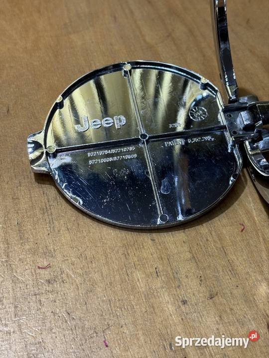 Jeep Wrangler JK klapka wlewu paliwa Sopot