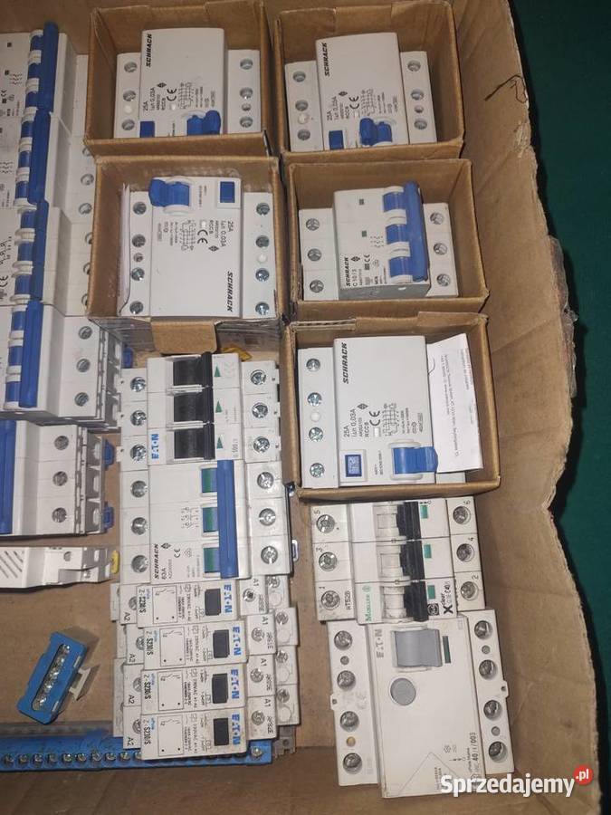 Sprzedam pozostałe bezpieczniki różne rodzaje Złotów