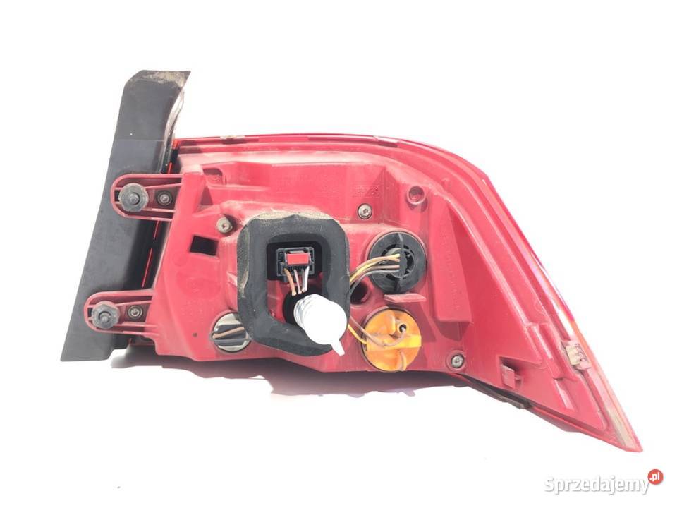 LAMPA LEWY TYŁ VW PASSAT B7 4AE945309 osobowe