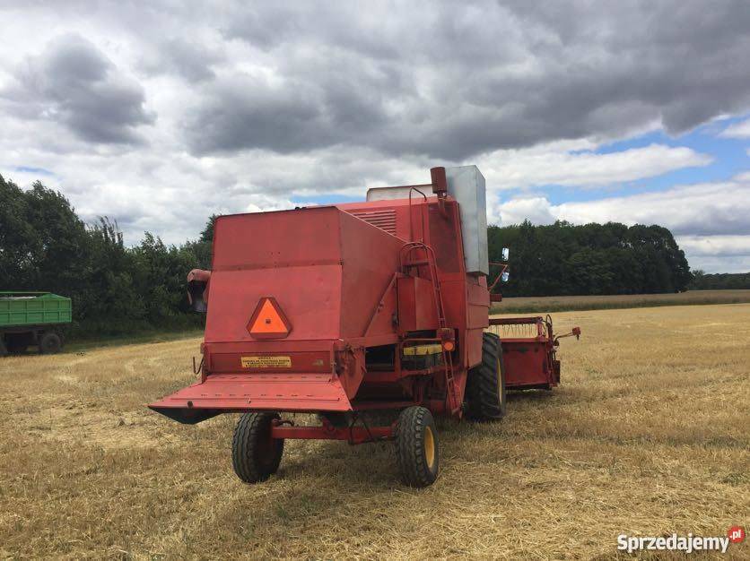 Kombajn Zbożowy BIZON ZO56 nieuszkodzony Przylesie