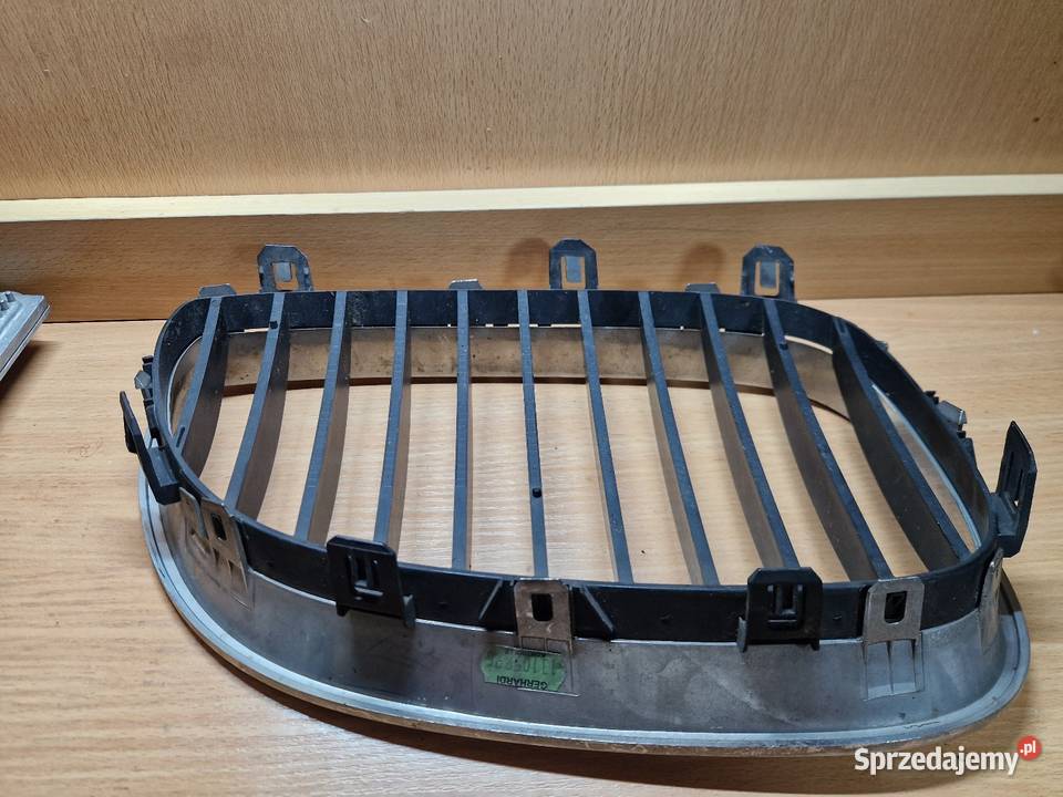 ATRAPA GRILA NERKI BMW E60 E61 7065701 Bydgoszcz sprzedam