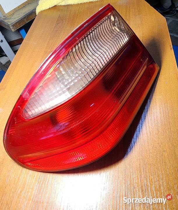 tylna lampa Mercedes W 210 Oświetlenie Kielce sprzedam