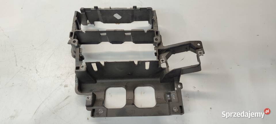 OBUDOWA RAMKA DESKI MMI AUDI A6 C6 4F1858005B Przystajń