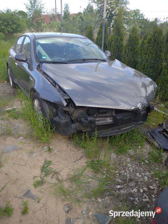 Alfa Romeo 159 uszkodzony Chojnów