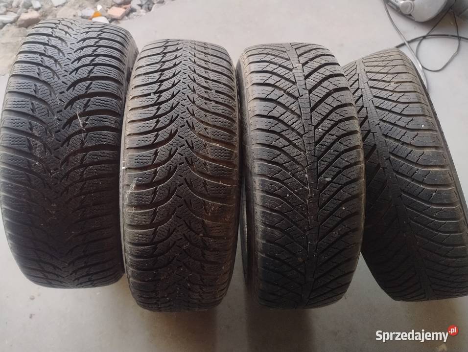 Felgi z oponami zimowymi 205x60x16 felga 4x100 Gniezno sprzedam