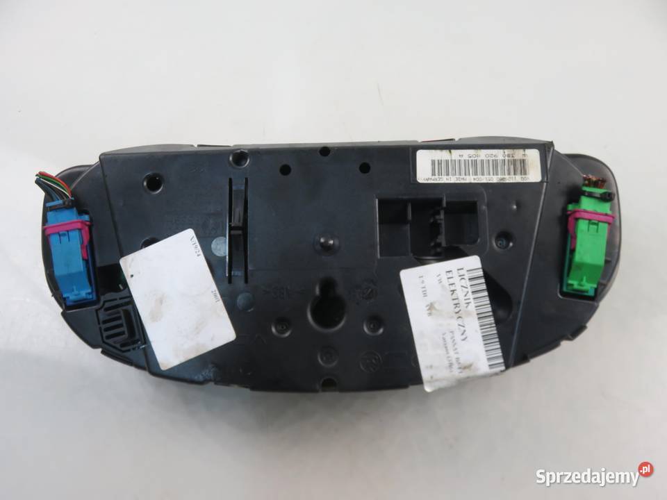 LICZNIK VW PASSAT B5 19 TDI 3B0920805A Liczniki i zegary małopolskie sprzedam