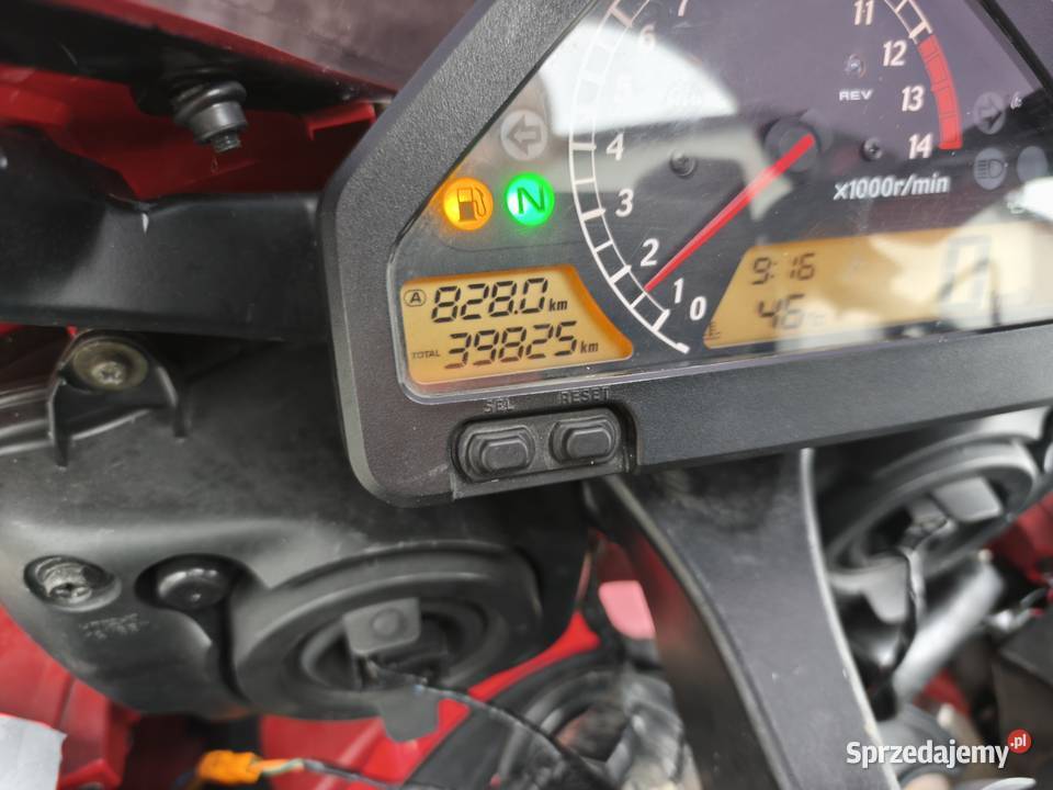 Honda CBR 1000RR CBR1000 RR CBR 1000 RR benzyna Ligota Dobrodzieńska