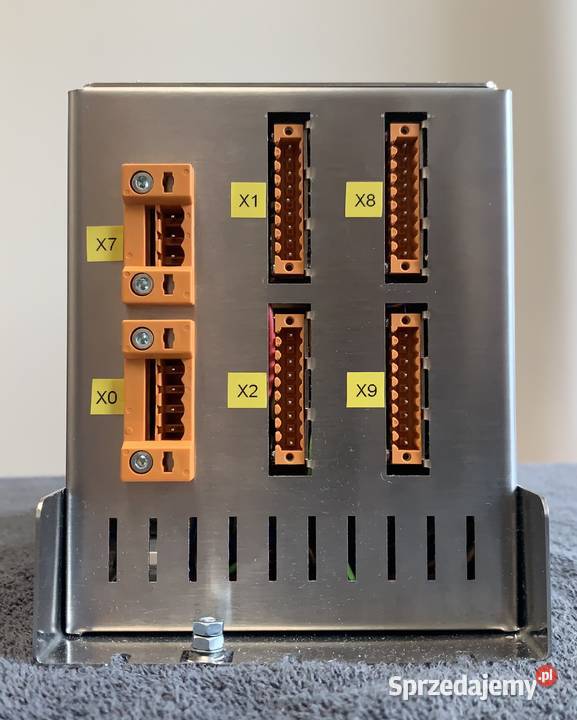 PILZ PSS 3074 w prasie SMD łatwo wymienić