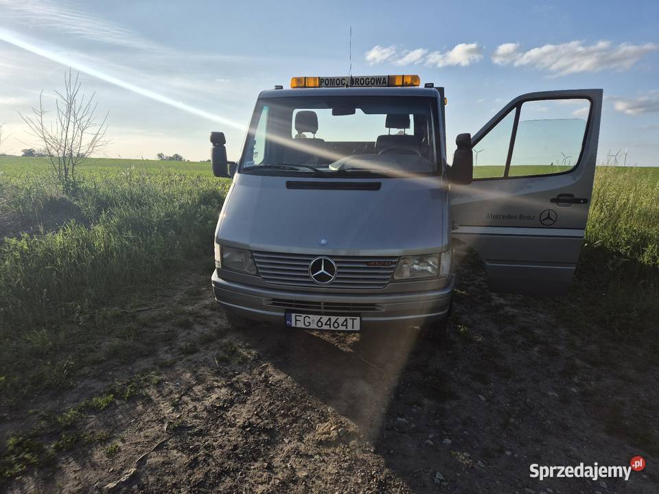 Pomoc drogowa Mercedes Sprinter 412D 4600 dmc manualna Gorzów Wielkopolski sprzedam