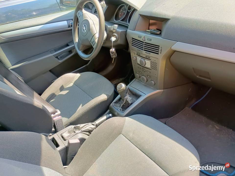 Opel Astra sprowadzona możliwa zamiana manualna Lubin