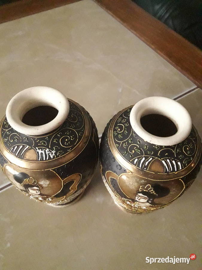 Antyczny komplet wazoników Satsuma Japonia lata