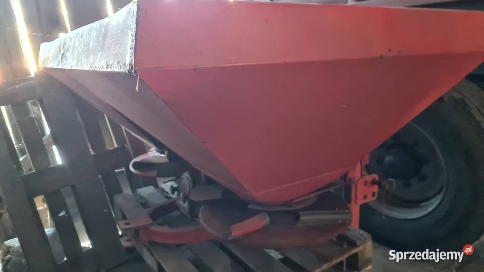 Rozsiewacz nawozu lely 700l nie kuhn amazone Woźniki