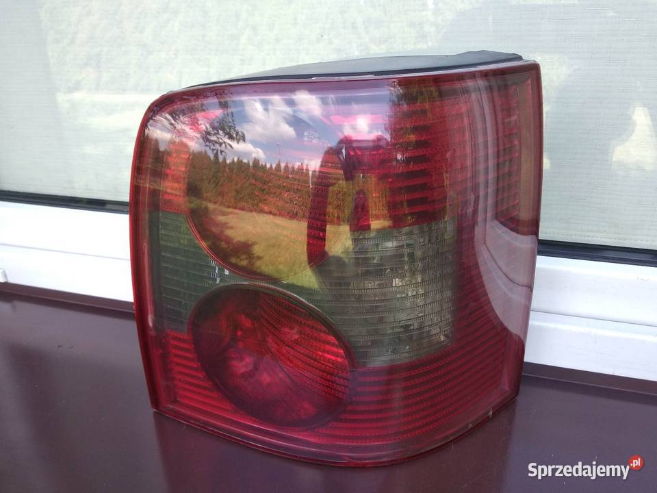 VW Passat B5 LIFT kombi Variant lampa tył tylna Sieradz