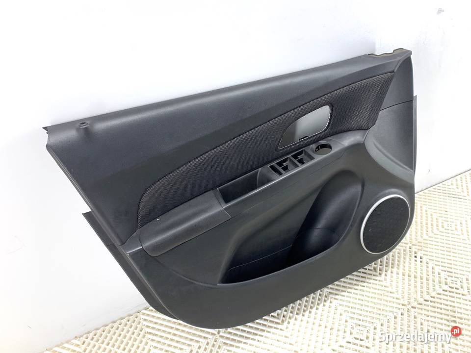 BOCZEK DRZWI LEWY PRZÓD CHEVROLET CRUZE