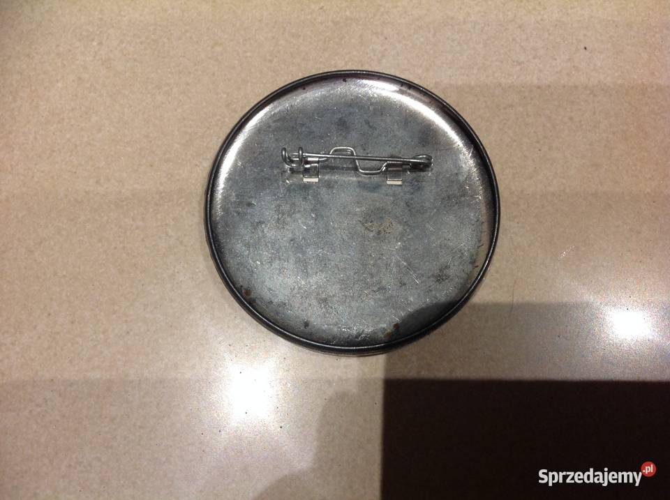 Metalowa Plakietka Przypinka Znaczek GAME ON NHL