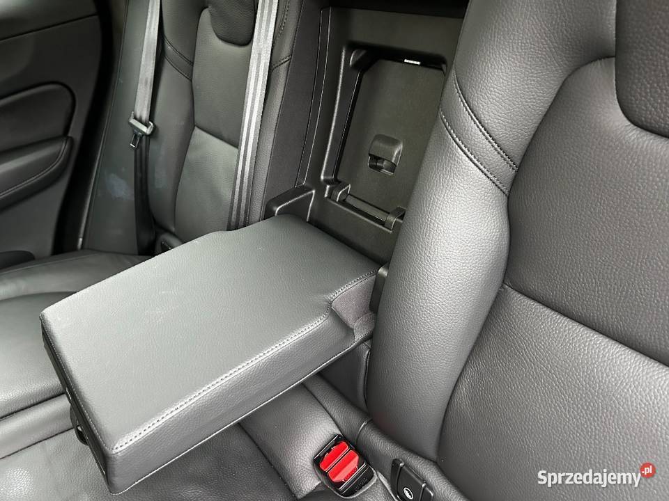 Volvo XC 60 T8 AWD Recharge Geatronic RDesign Wrocław