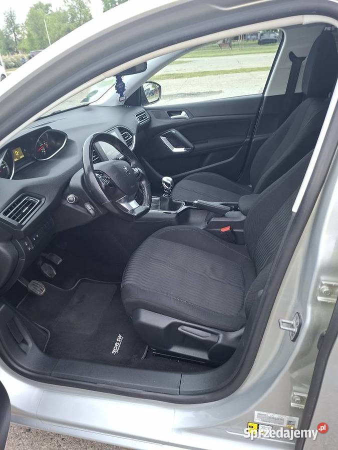Peugeot 308 SW 16 bluehdi zadbany mały przebieg CD 307 SW