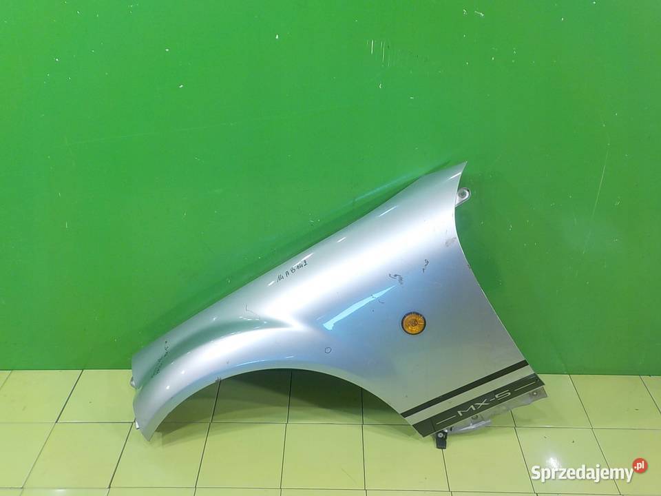 MAZDA MX5 III 20 B 06r 2D blotnik lewy przod Suków