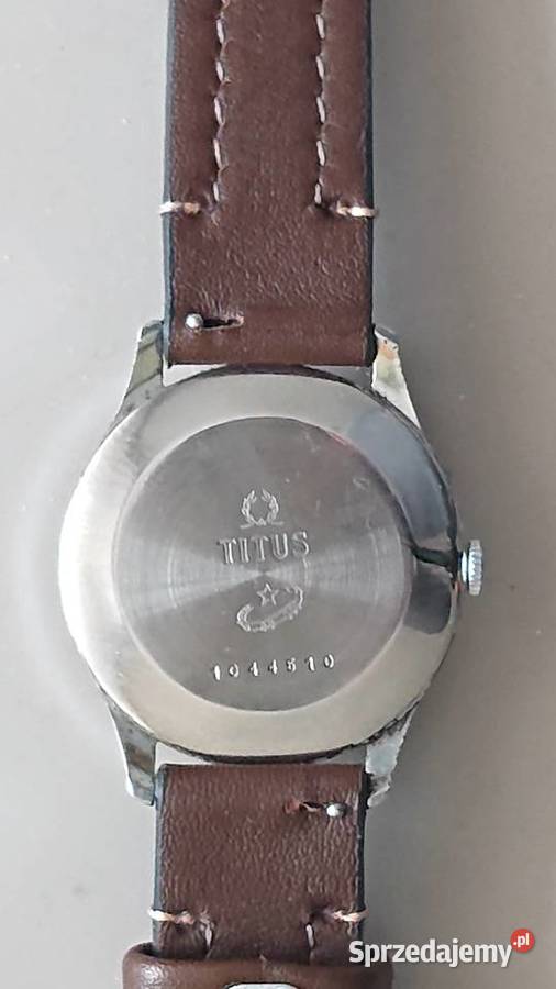 Ponadczasowy zegarek TITUS Antyki Legnica