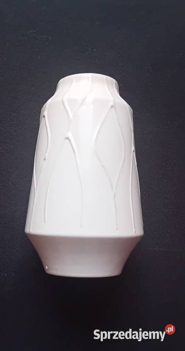 Niemiecki wazon ceramiczny zdobiony techniką wielkopolskie Koźminek