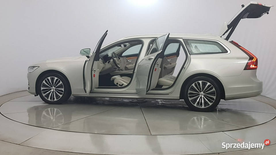 Volvo V90 B5 D AWD Momentum Pro Z polskiego