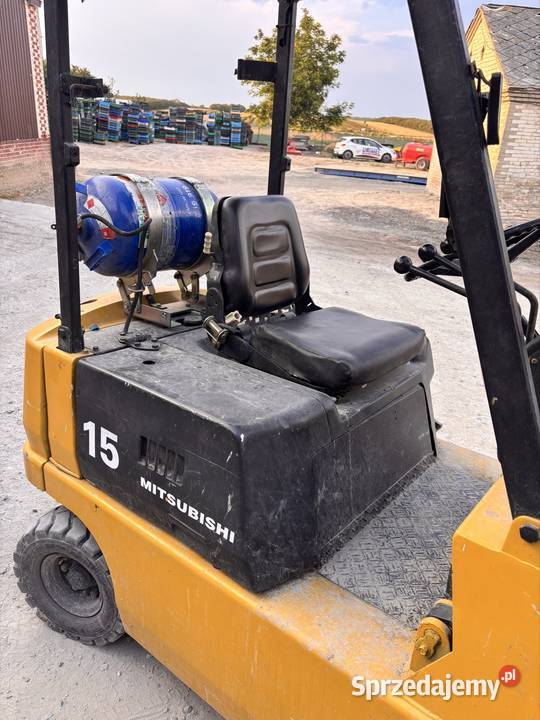 Mitsubishi FG15 terenowe koła Izdebno