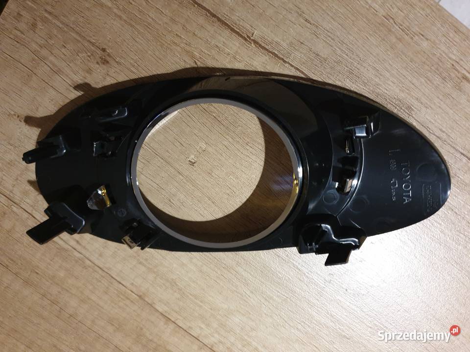 OBUDOWA HALOGENU LEWA STRONA TOYOTA AYGO LIFT Oświęcim