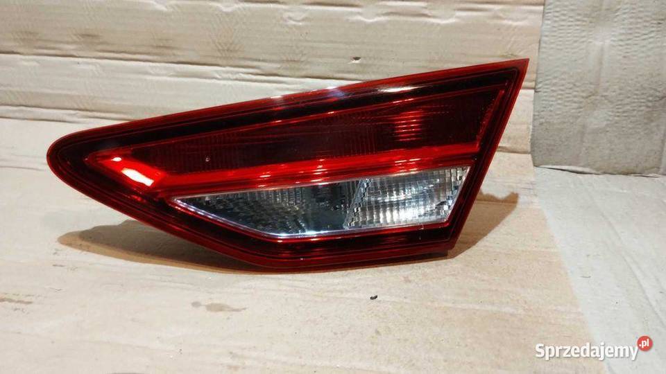 Lampa Tył Prawa W Klapę Seat Leon III 5F Lift