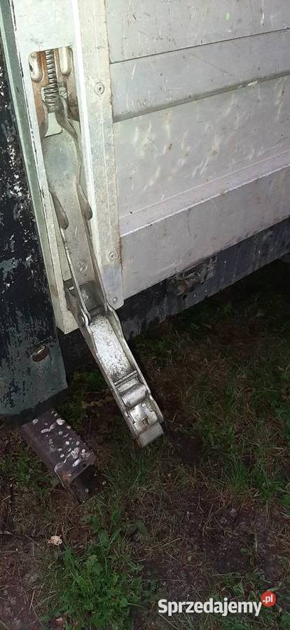 Paka zabudowa skrzynia do busa Mercedes Vario dostawcze Jędrzejów