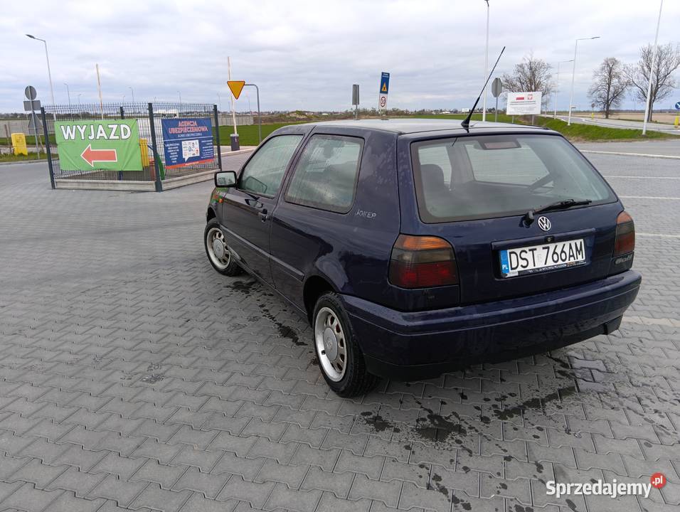 Golf 3 16 fajny stan z klimatyzacją