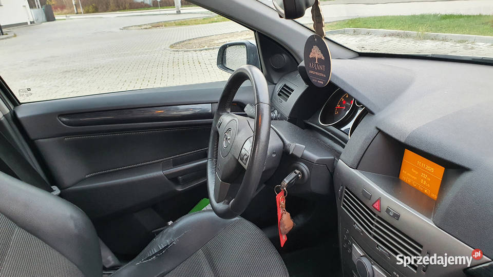 Opel Astra H 2005r hatchback 18 16V 125 benzyna Rzeszów sprzedam