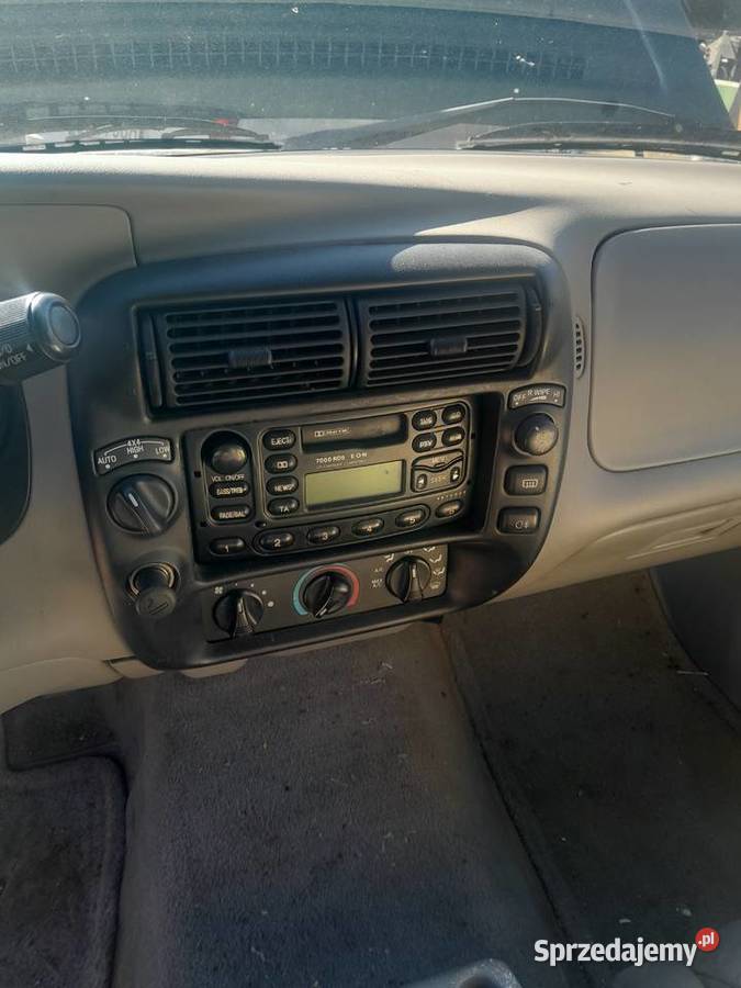 Ford Explorer Piotrków Drugi