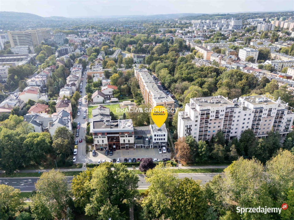 sprzedaży kamienicy Kraków Piastowska 400m2