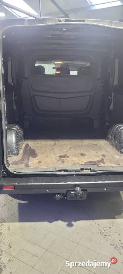 Renault Trafic 2015 r holenderka brygadowka 6 Piła