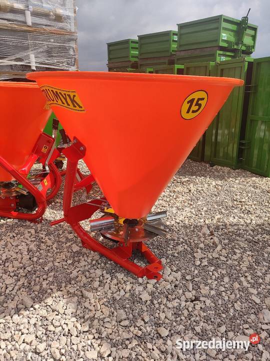 Rozsiewacz do nawozu lejek rozne pojemności Głowno