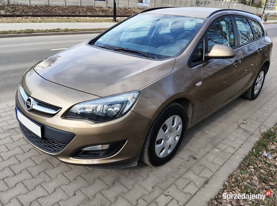 OPEL Astra J Sports Tourer 17 CDTI Świętochłowice