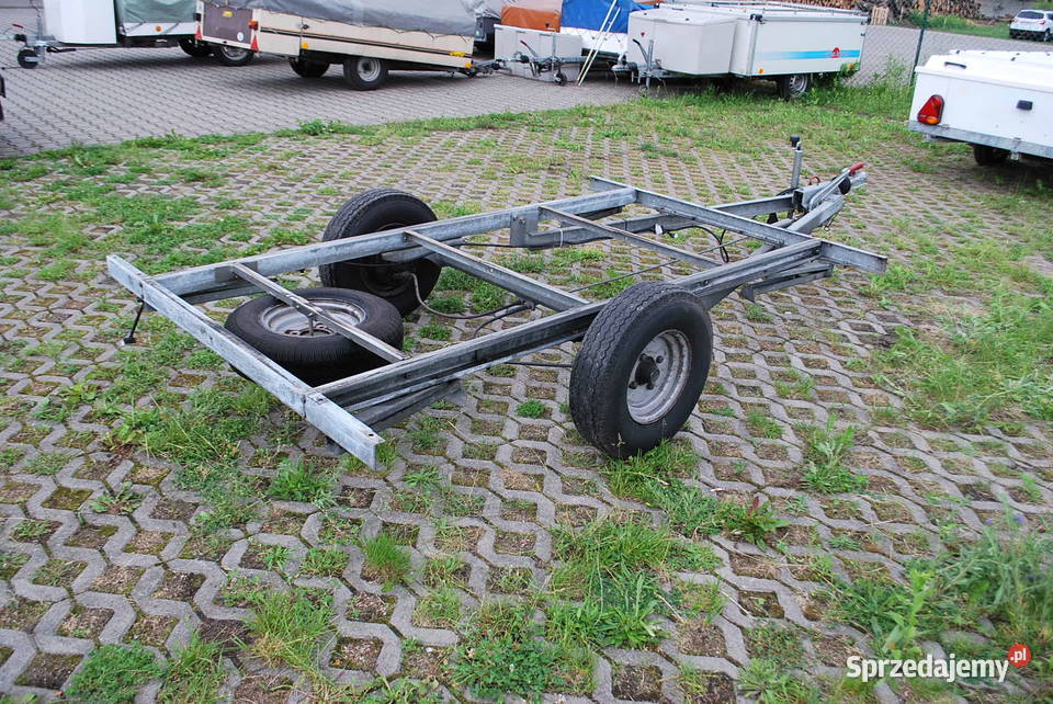 PRZYCZEPA LEKKAPODWOZIERAMA DO ZABUDOWY2009 Pozostałe Grzebowilk sprzedam