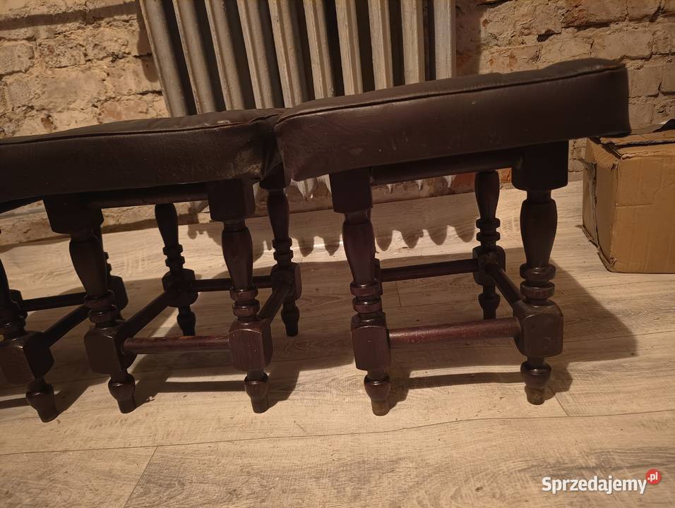 3 Taboret pufa krzesło z obiciem skórzanym PRL Pufy i podnóżki Będzin