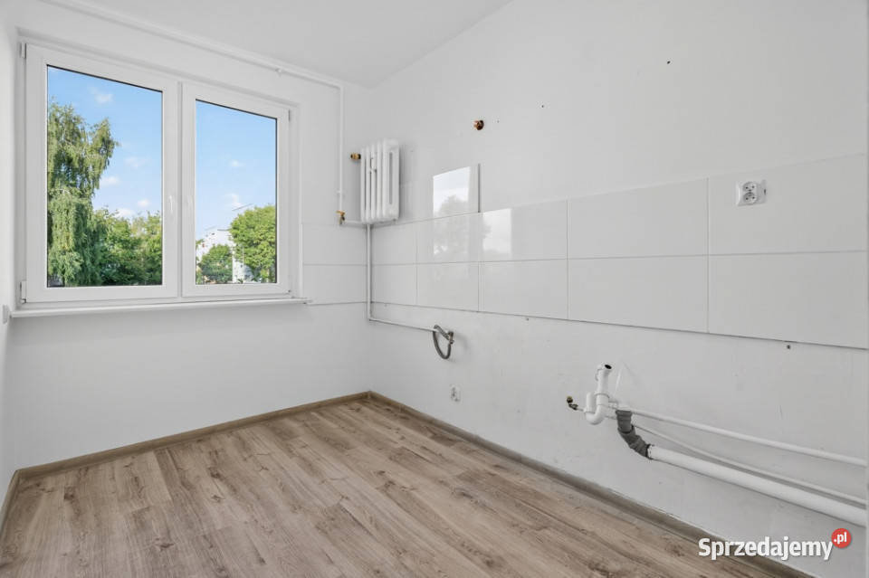 4 pokoje oddzielna kuchnia balkon w centrum Gryfino